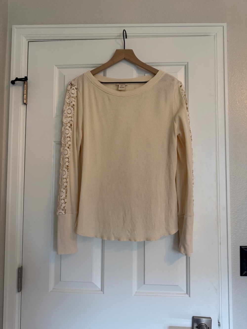 Sundance Cream Lace-Trim Waffle Texture Long Sleeve Women's Pullover Medium